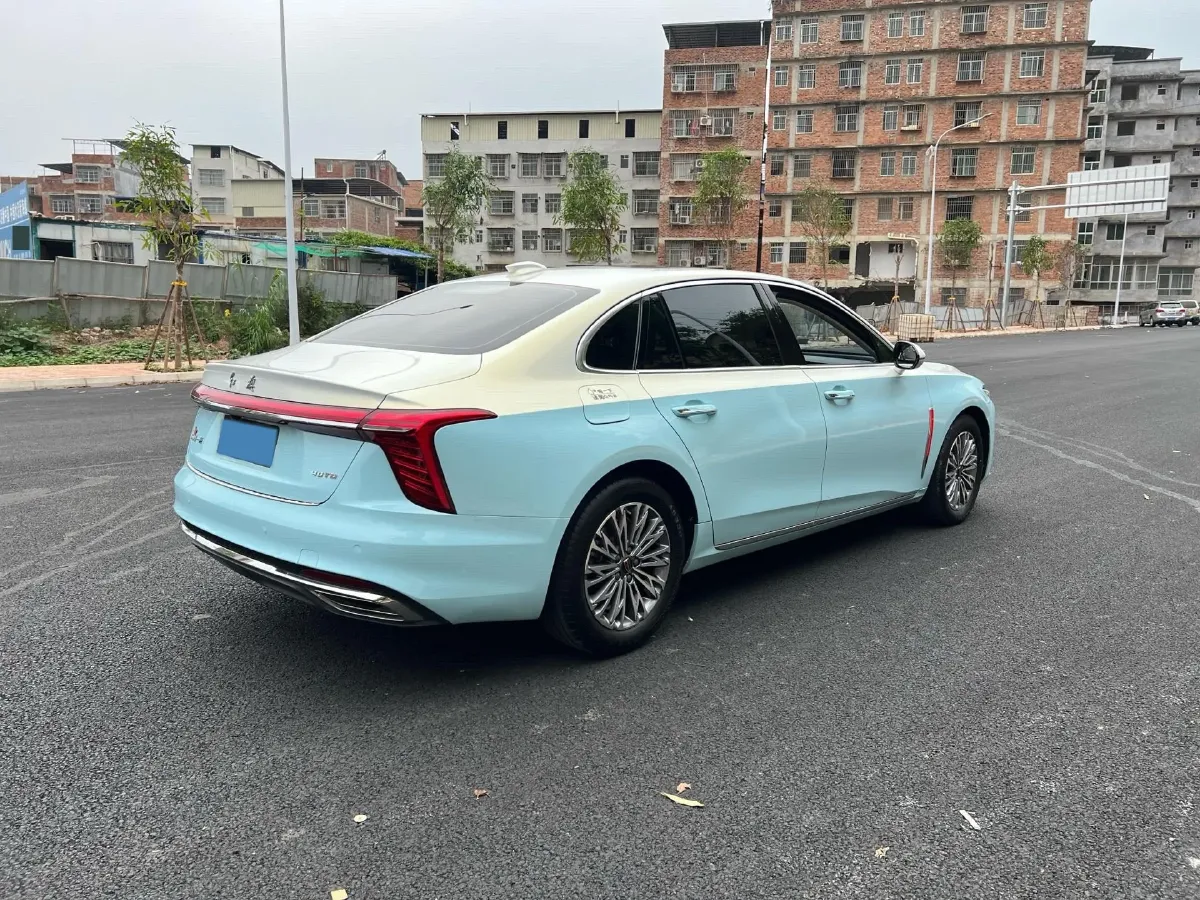 2023 HongQi H5 2.0T 224HP L4 8AT,autocango,china used car exporter,china ev exporter,chinese used car exporter,chinese used ev exporter