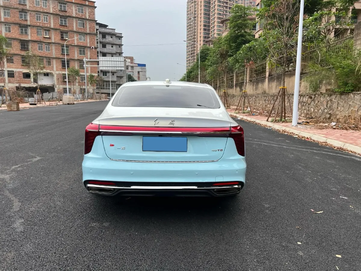 2023 HongQi H5 2.0T 224HP L4 8AT,autocango,china used car exporter,china ev exporter,chinese used car exporter,chinese used ev exporter