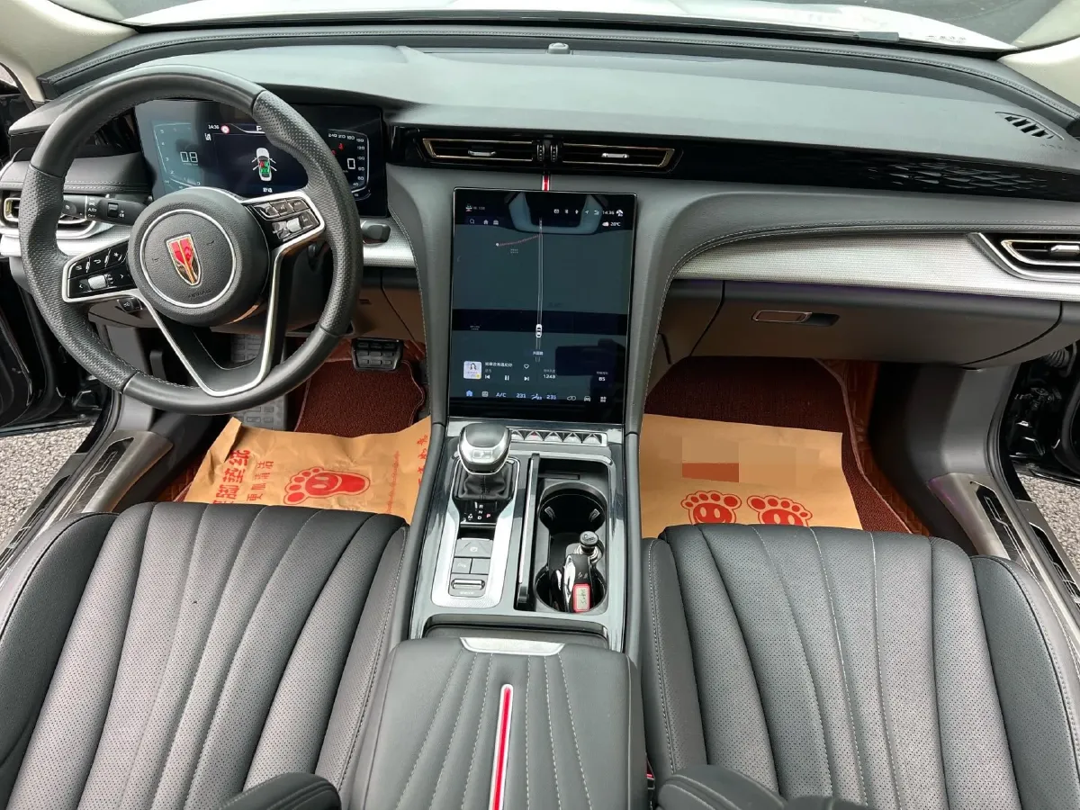 2023 HongQi H5 2.0T 224HP L4 8AT,autocango,china used car exporter,china ev exporter,chinese used car exporter,chinese used ev exporter