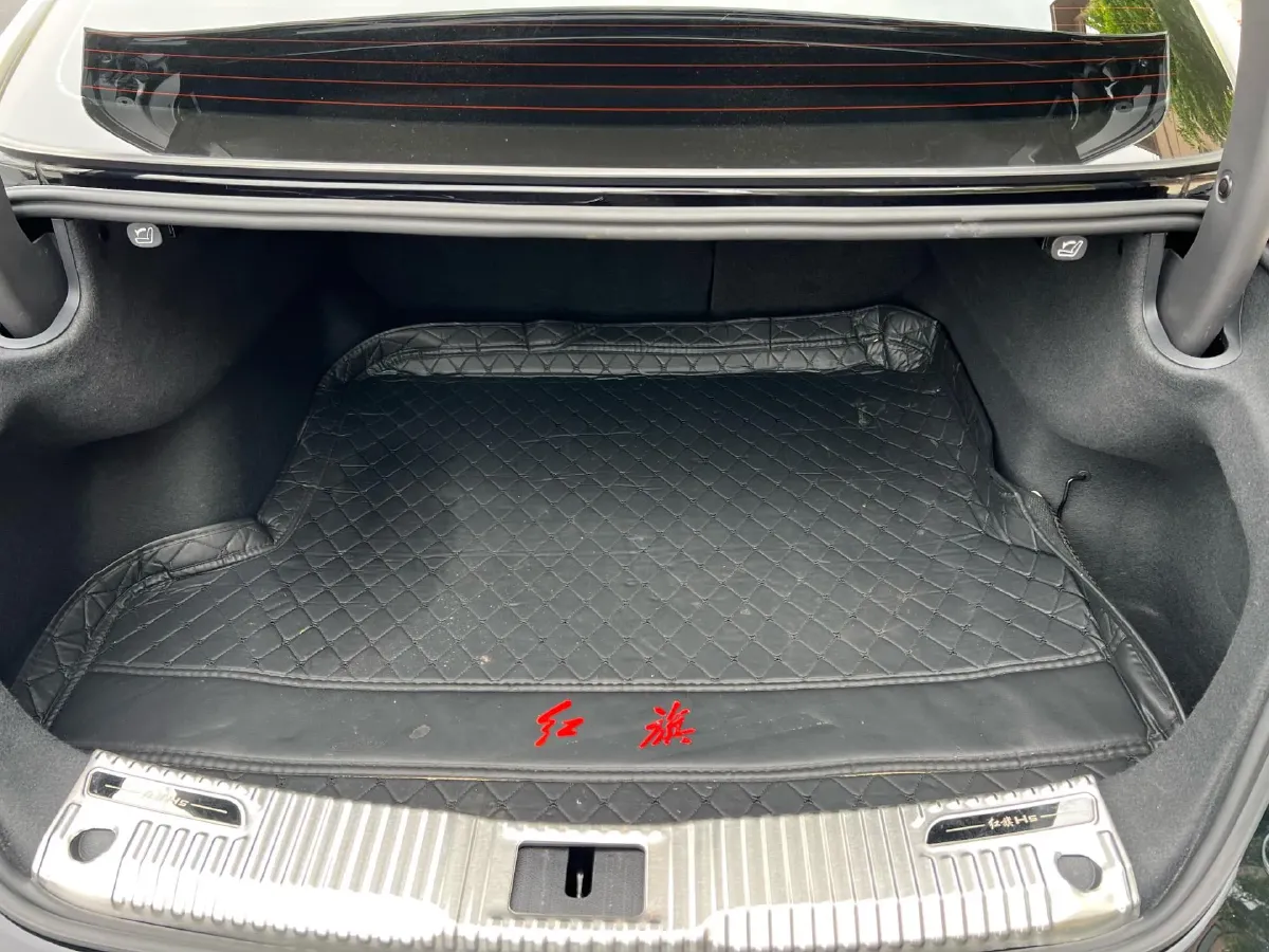 2023 HongQi H5 2.0T 224HP L4 8AT,autocango,china used car exporter,china ev exporter,chinese used car exporter,chinese used ev exporter