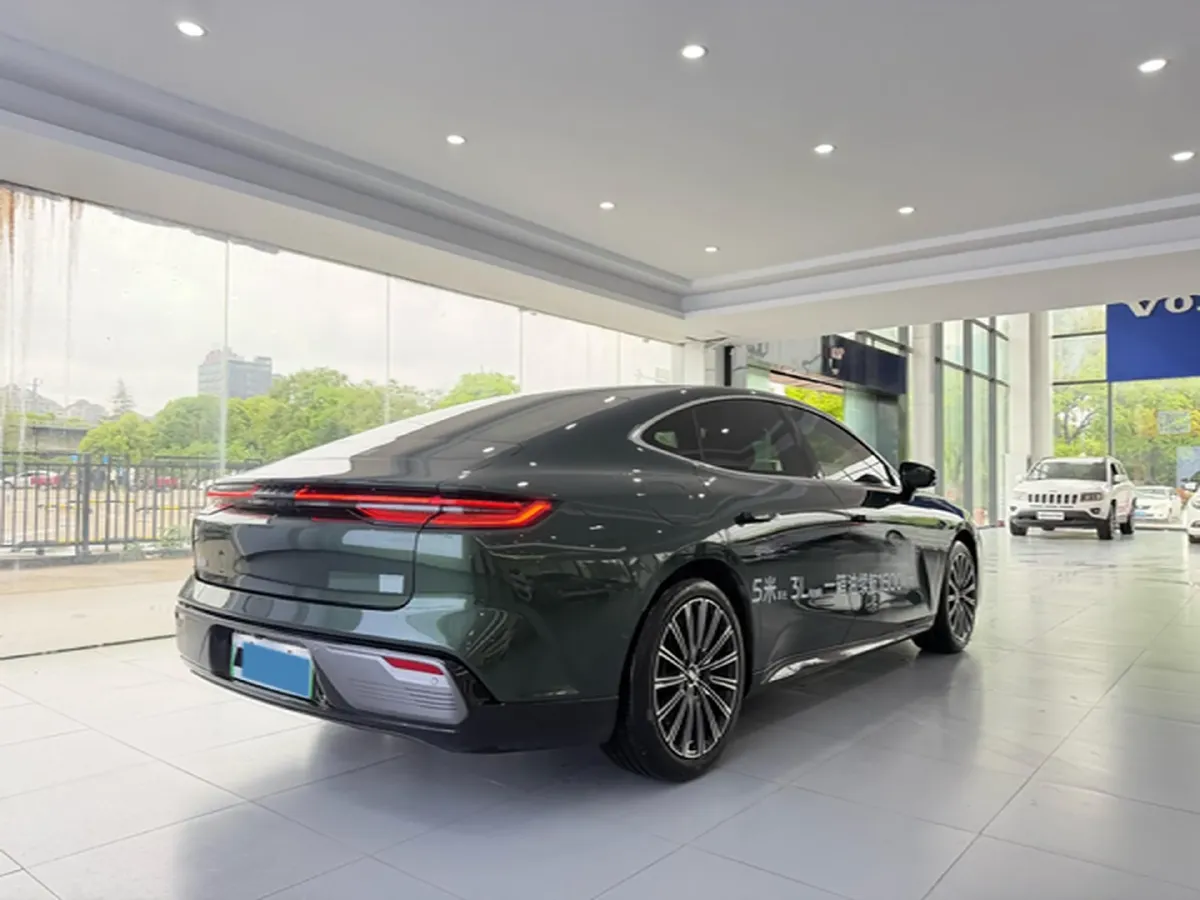 2025 Geely Galaxy Starshine 8 1.5T 163HP L4 3DHT PHEV 27.69KWH,autocango,china used car exporter,china ev exporter,chinese used car exporter,chinese used ev exporter