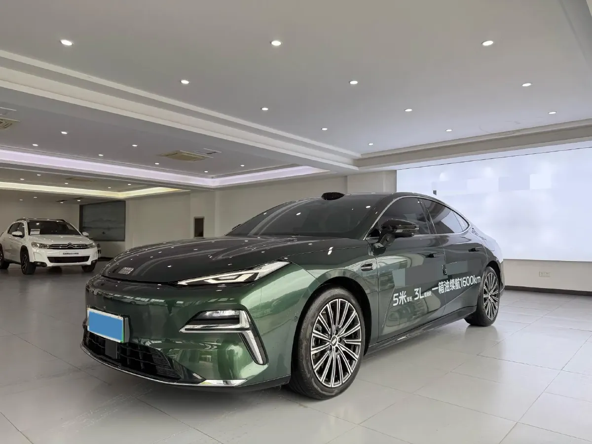 2025 Geely Galaxy Starshine 8 1.5T 163HP L4 3DHT PHEV 27.69KWH,autocango,china used car exporter,china ev exporter,chinese used car exporter,chinese used ev exporter