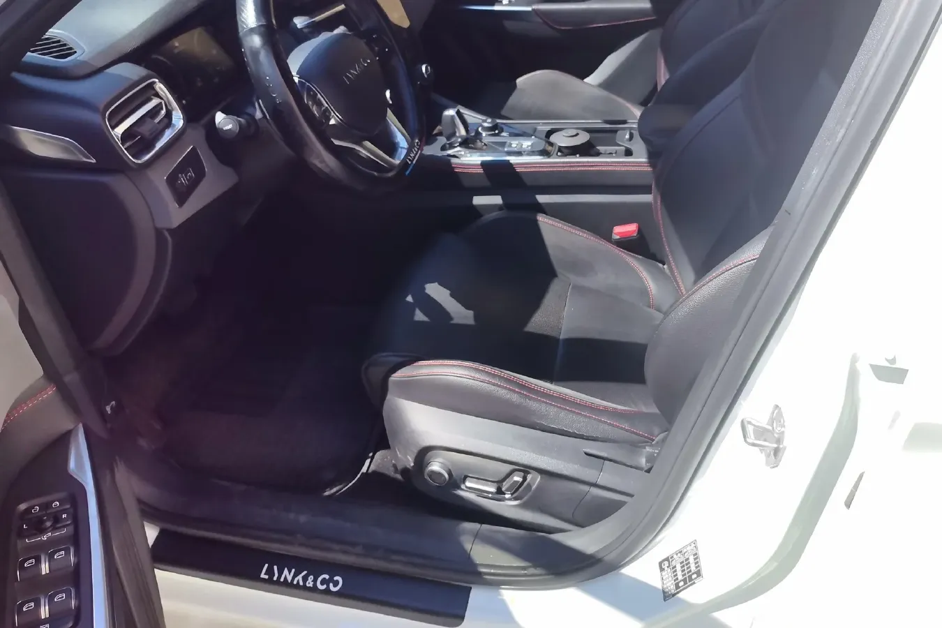 2021 LYNK&CO 03 2.0T 190HP L4 6AT,autocango,china used car exporter,china ev exporter,chinese used car exporter,chinese used ev exporter