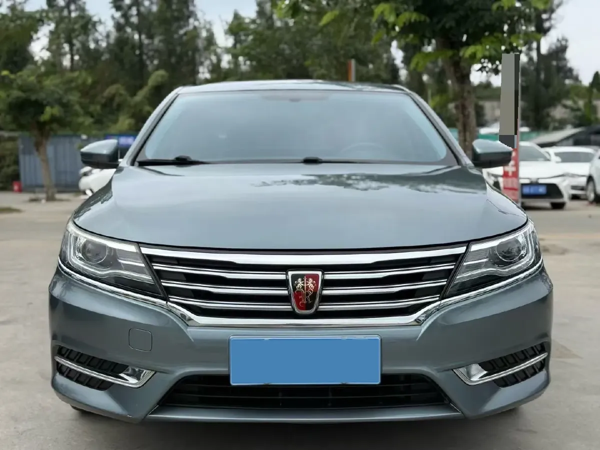 2018 Roewe i6 1.0T 125HP L3 7DCT,autocango,china used car exporter,china ev exporter,chinese used car exporter,chinese used ev exporter