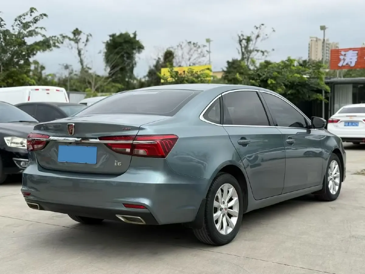 2018 Roewe i6 1.0T 125HP L3 7DCT,autocango,china used car exporter,china ev exporter,chinese used car exporter,chinese used ev exporter