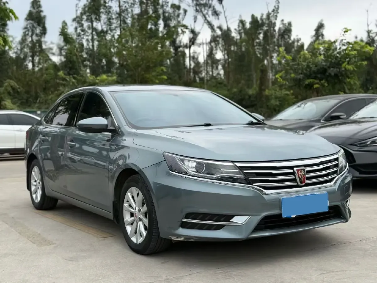 2018 Roewe i6 1.0T 125HP L3 7DCT,autocango,china used car exporter,china ev exporter,chinese used car exporter,chinese used ev exporter