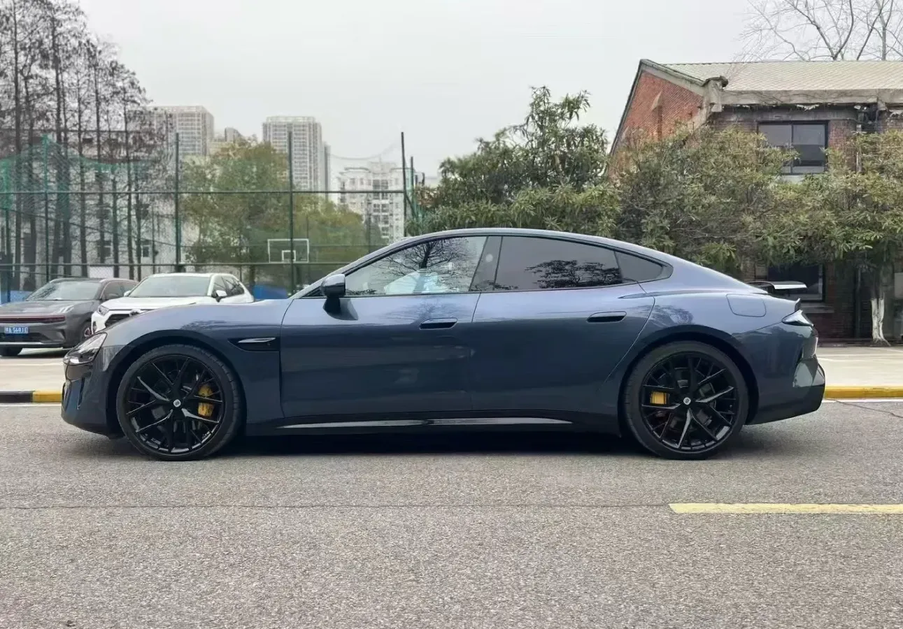 2024 MI SU7 BEV 101KWH,autocango,china used car exporter,china ev exporter,chinese used car exporter,chinese used ev exporter