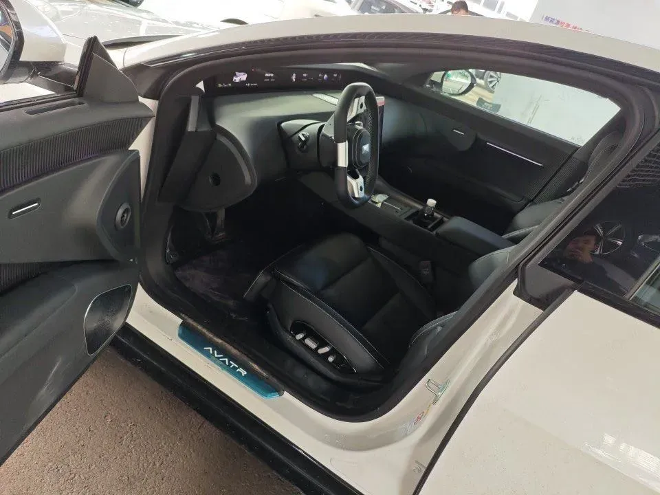 2026 Avatr 12 BEV,autocango,china used car exporter,china ev exporter,chinese used car exporter,chinese used ev exporter