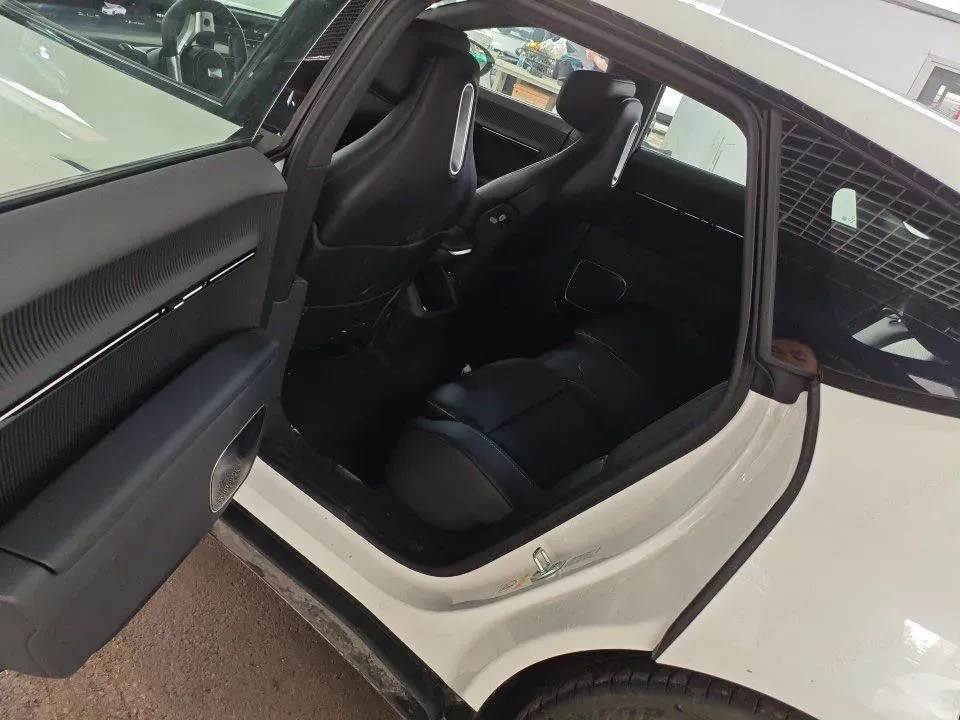 2026 Avatr 12 BEV,autocango,china used car exporter,china ev exporter,chinese used car exporter,chinese used ev exporter