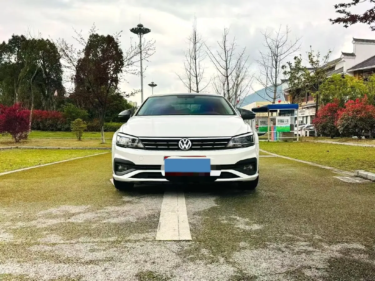 2019 Volkswagen T-Cross 1.4T 150HP L4 7DCT,autocango,china used car exporter,china ev exporter,chinese used car exporter,chinese used ev exporter