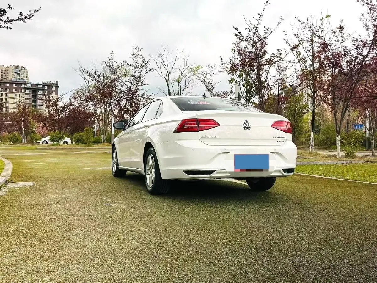 2019 Volkswagen T-Cross 1.4T 150HP L4 7DCT,autocango,china used car exporter,china ev exporter,chinese used car exporter,chinese used ev exporter