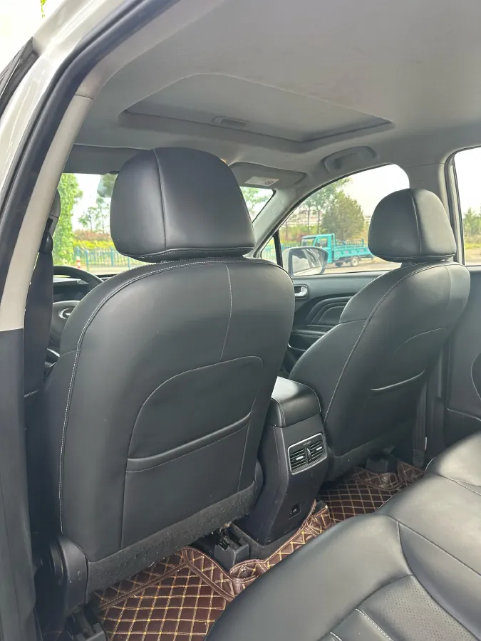 2021 GAC Trumpchi GS3 1.5T 169HP L4 6AT,autocango,china used car exporter,china ev exporter,chinese used car exporter,chinese used ev exporter