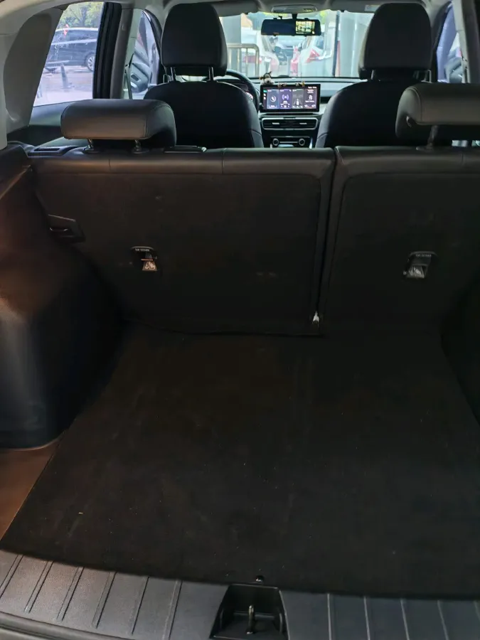 2023 Geely Coolray 1.5T 181HP L4 7DCT,autocango,china used car exporter,china ev exporter,chinese used car exporter,chinese used ev exporter