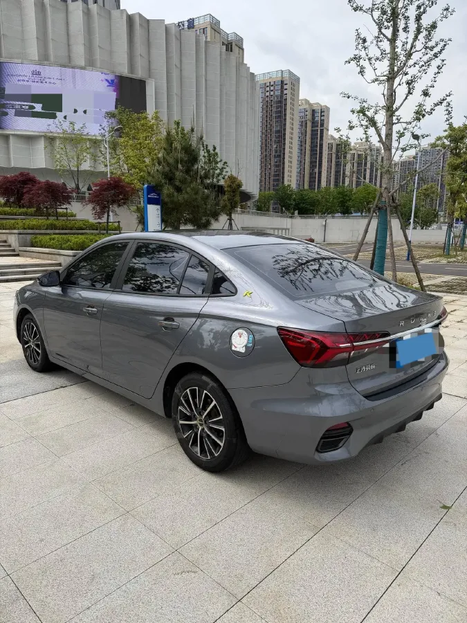 2021 Roewe i5 1.5L 120HP L4 5MT,autocango,china used car exporter,china ev exporter,chinese used car exporter,chinese used ev exporter