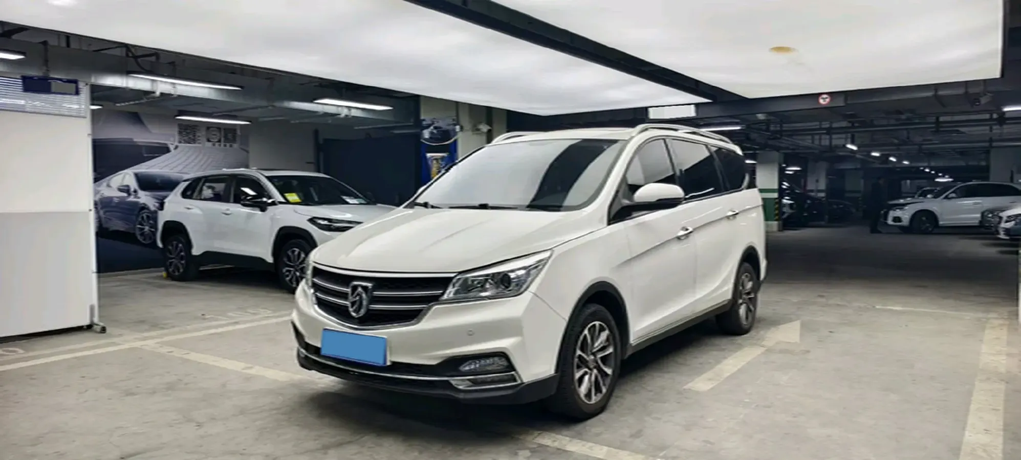 2019 BaoJun 730 1.5T 147HP L4 CVT,autocango,china used car exporter,china ev exporter,chinese used car exporter,chinese used ev exporter