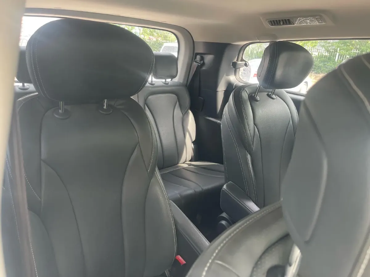 2023 MAXUS G20 2.0T 224HP L4 8AT,autocango,china used car exporter,china ev exporter,chinese used car exporter,chinese used ev exporter