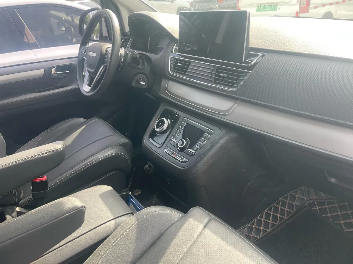 2023 MAXUS G20 2.0T 224HP L4 8AT,autocango,china used car exporter,china ev exporter,chinese used car exporter,chinese used ev exporter