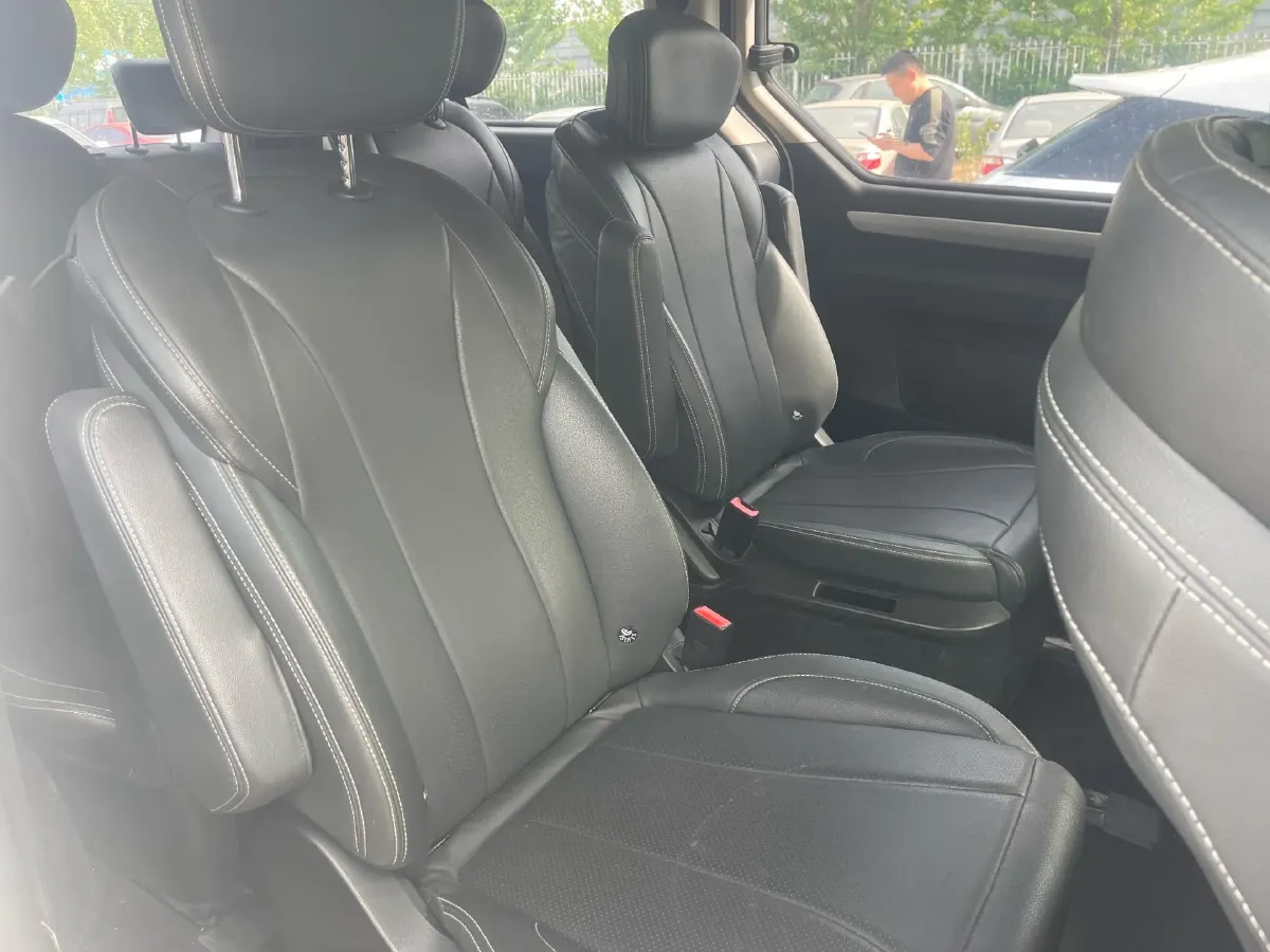 2023 MAXUS G20 2.0T 224HP L4 8AT,autocango,china used car exporter,china ev exporter,chinese used car exporter,chinese used ev exporter