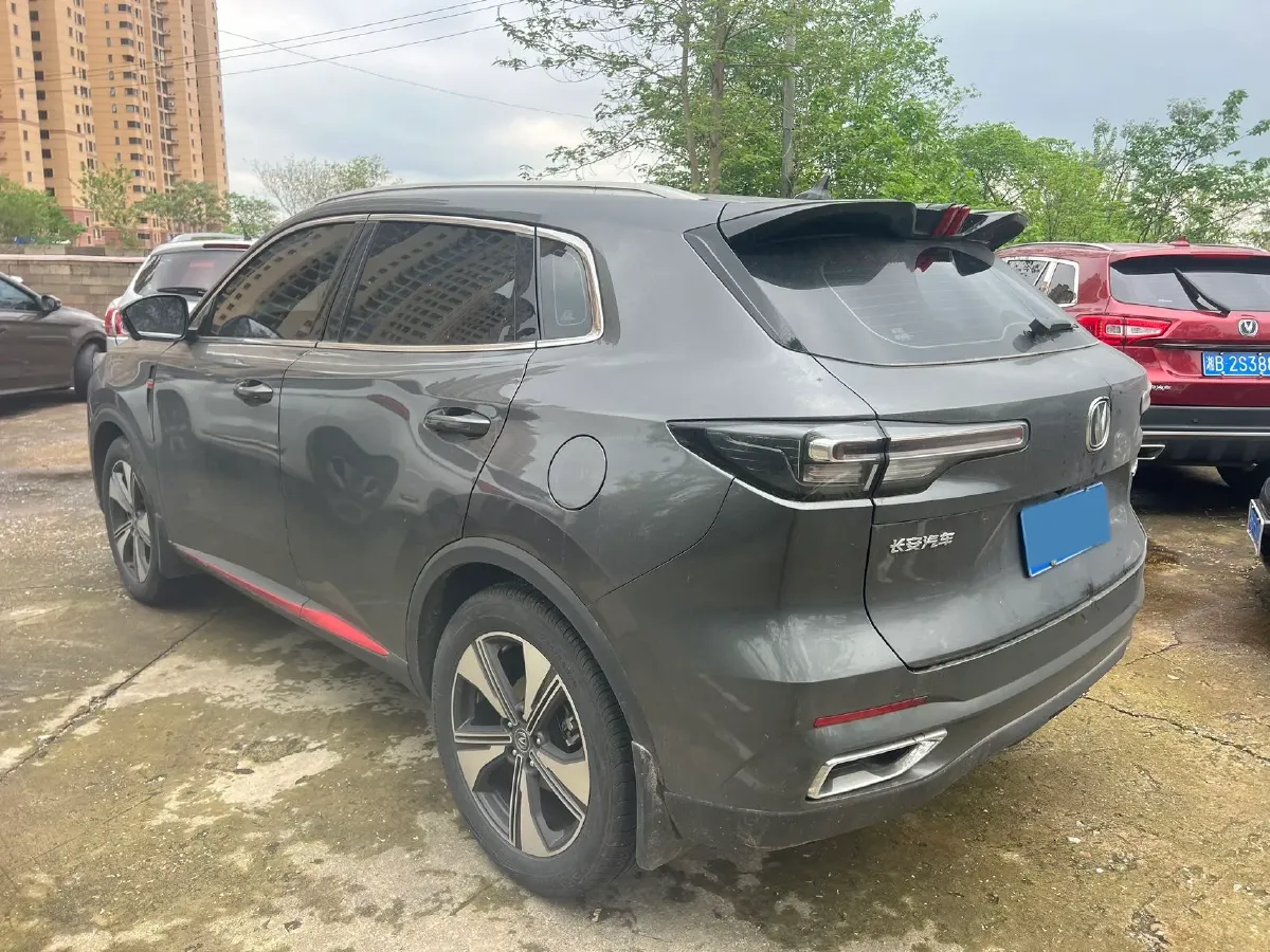 2022 ChangAn Oshan X7 Plus 1.5T 188HP L4 7DCT,autocango,china used car exporter,china ev exporter,chinese used car exporter,chinese used ev exporter