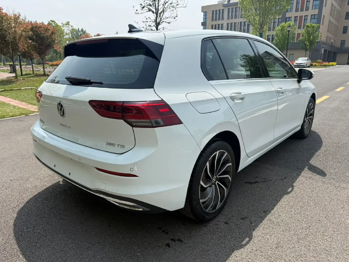 2024 Volkswagen Golf 1.4T 150HP L4 7DCT,autocango,china used car exporter,china ev exporter,chinese used car exporter,chinese used ev exporter