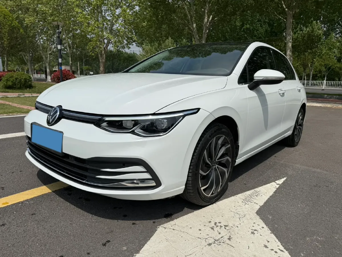 2024 Volkswagen Golf 1.4T 150HP L4 7DCT,autocango,china used car exporter,china ev exporter,chinese used car exporter,chinese used ev exporter