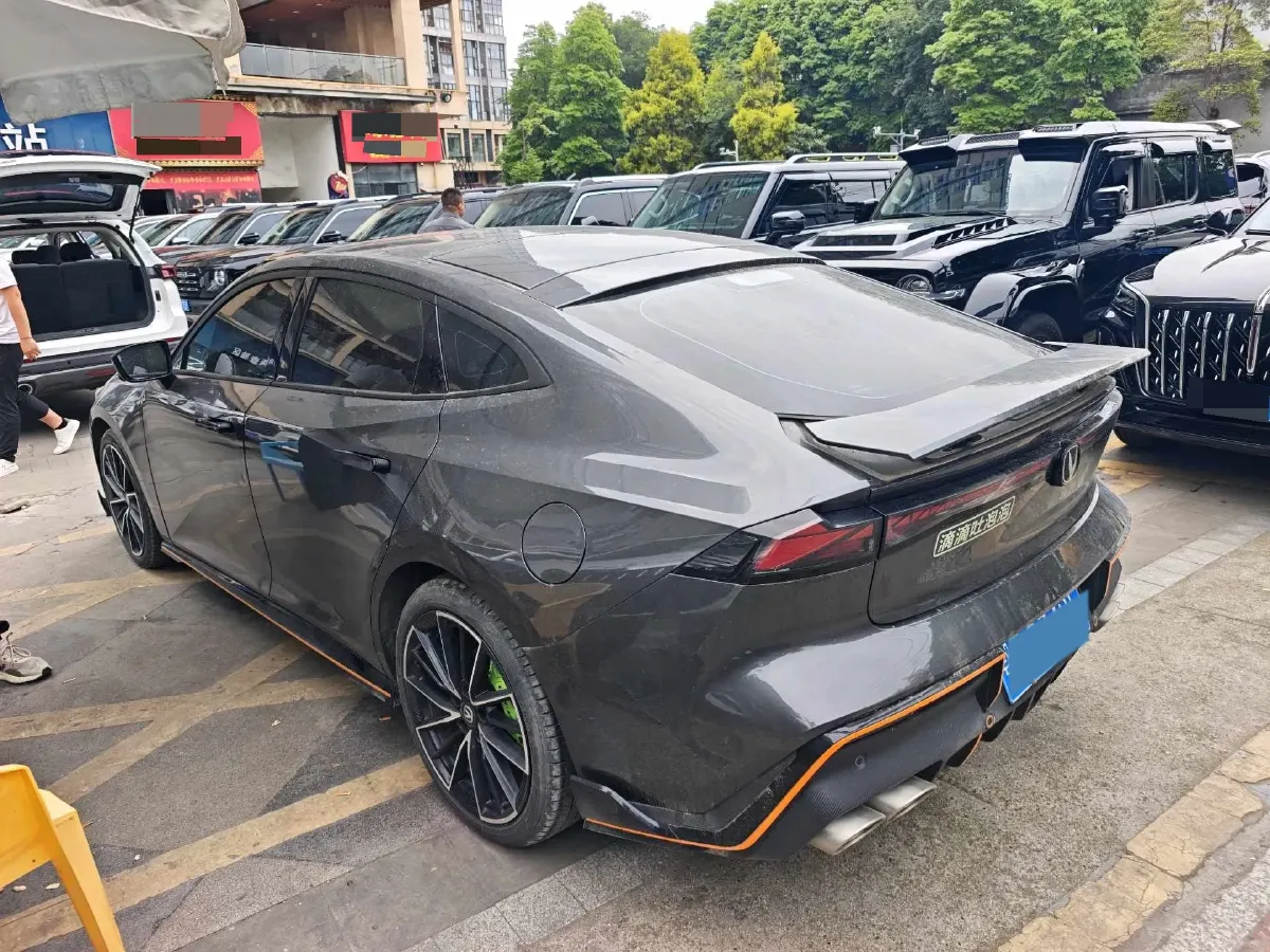 2022 ChangAn UNI-V 1.5T 188HP L4 7DCT,autocango,china used car exporter,china ev exporter,chinese used car exporter,chinese used ev exporter