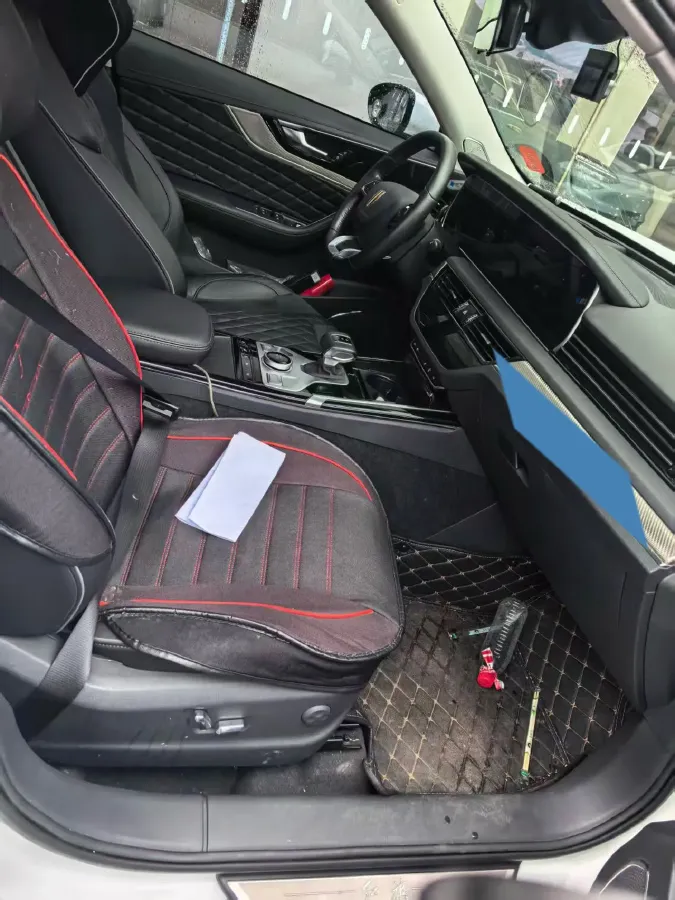 2019 HongQi HS5 2.0T 224HP L4 6AT,autocango,china used car exporter,china ev exporter,chinese used car exporter,chinese used ev exporter