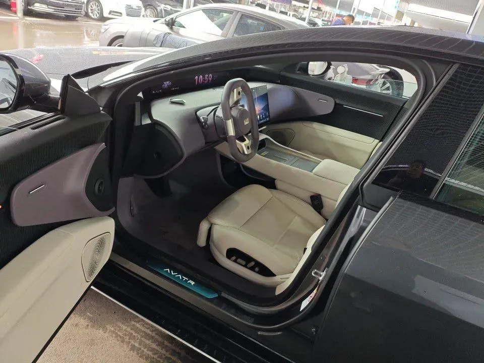 2026 Avatr 12 BEV,autocango,china used car exporter,china ev exporter,chinese used car exporter,chinese used ev exporter