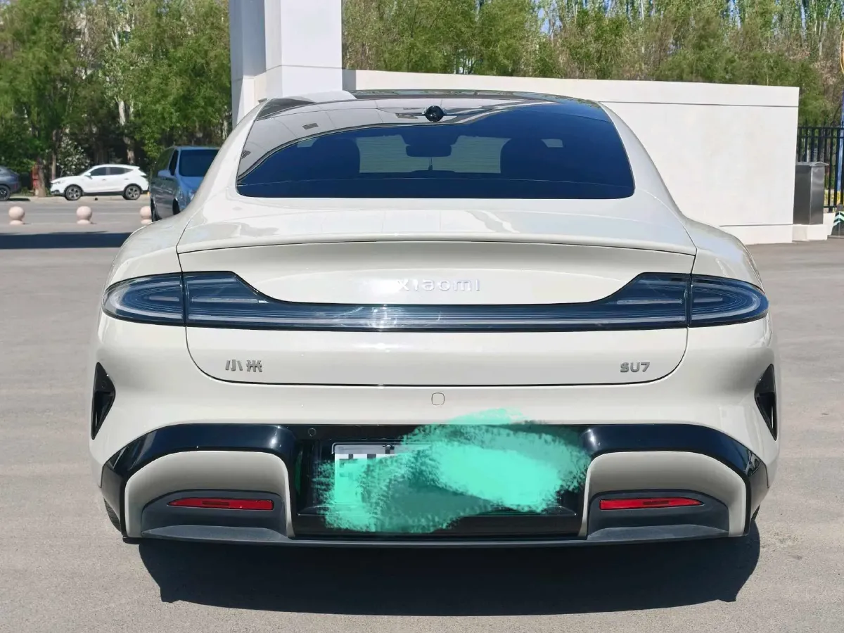 2024 MI SU7 BEV 73.6KWH,autocango,china used car exporter,china ev exporter,chinese used car exporter,chinese used ev exporter