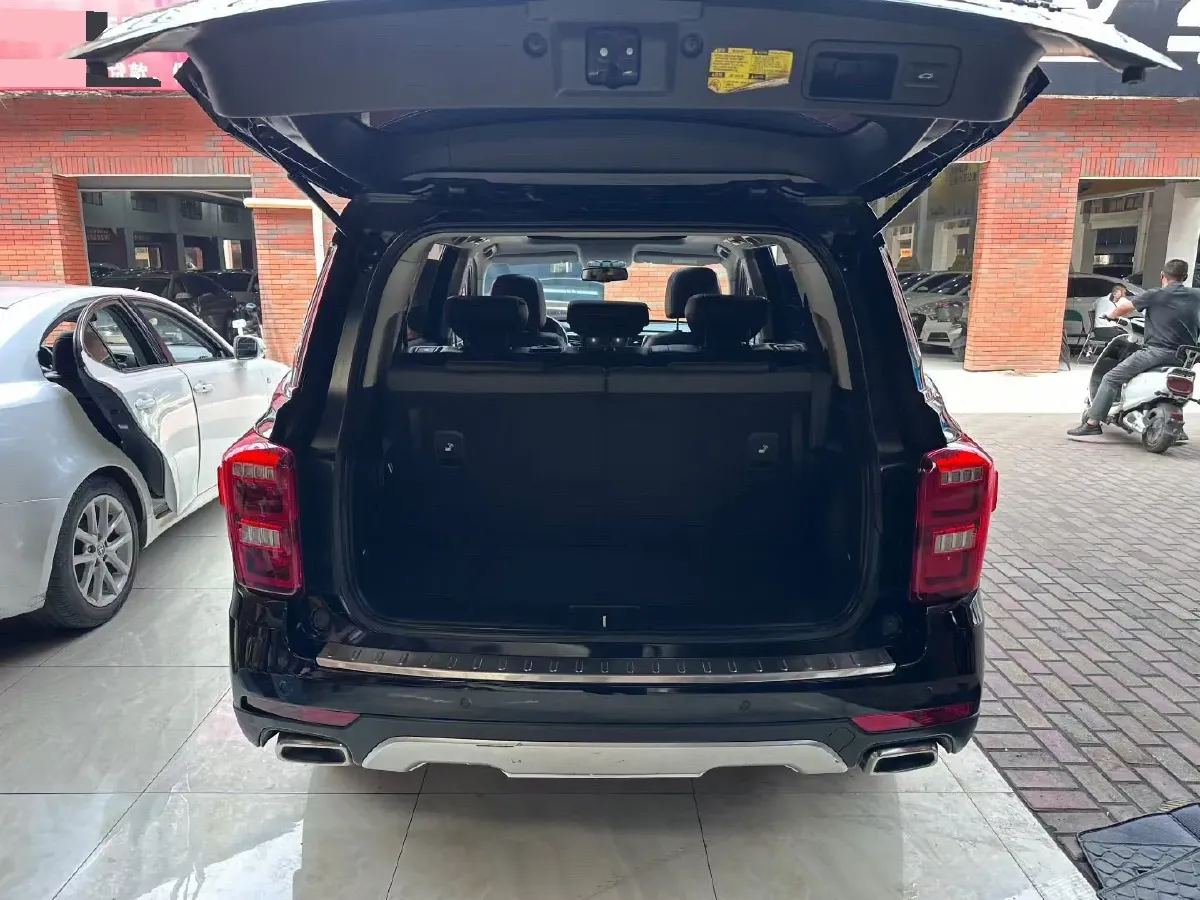 2017 GAC Trumpchi GS8 2.0T 201HP L4 6AT,autocango,china used car exporter,china ev exporter,chinese used car exporter,chinese used ev exporter