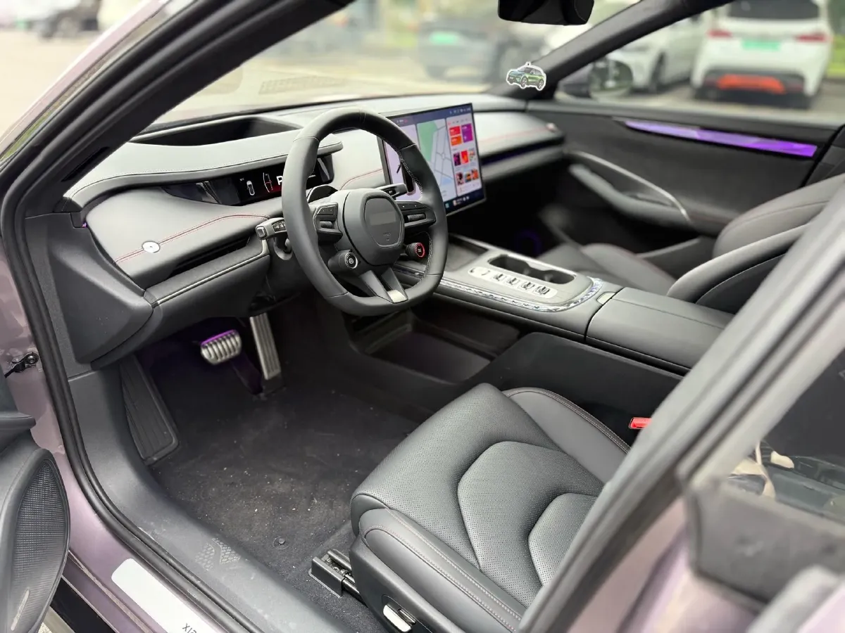 2024 MI SU7 BEV 101KWH,autocango,china used car exporter,china ev exporter,chinese used car exporter,chinese used ev exporter