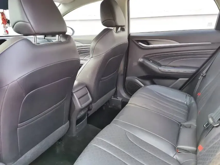 2021 ChangAn Eado 1.6L 128HP L4 CVT,autocango,china used car exporter,china ev exporter,chinese used car exporter,chinese used ev exporter