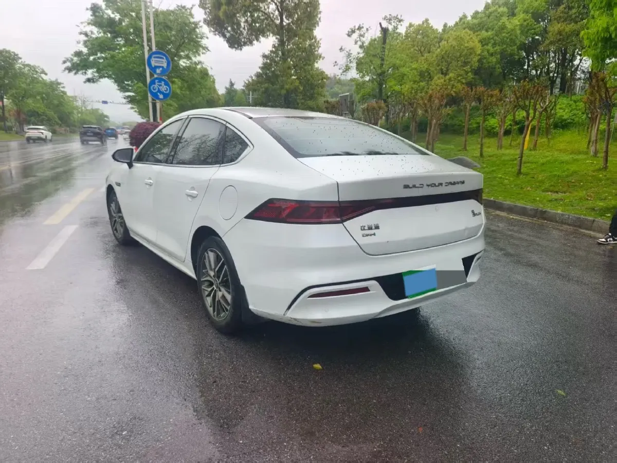 2021 Haval F7 1.5T 169HP L4 7DCT,autocango,china used car exporter,china ev exporter,chinese used car exporter,chinese used ev exporter