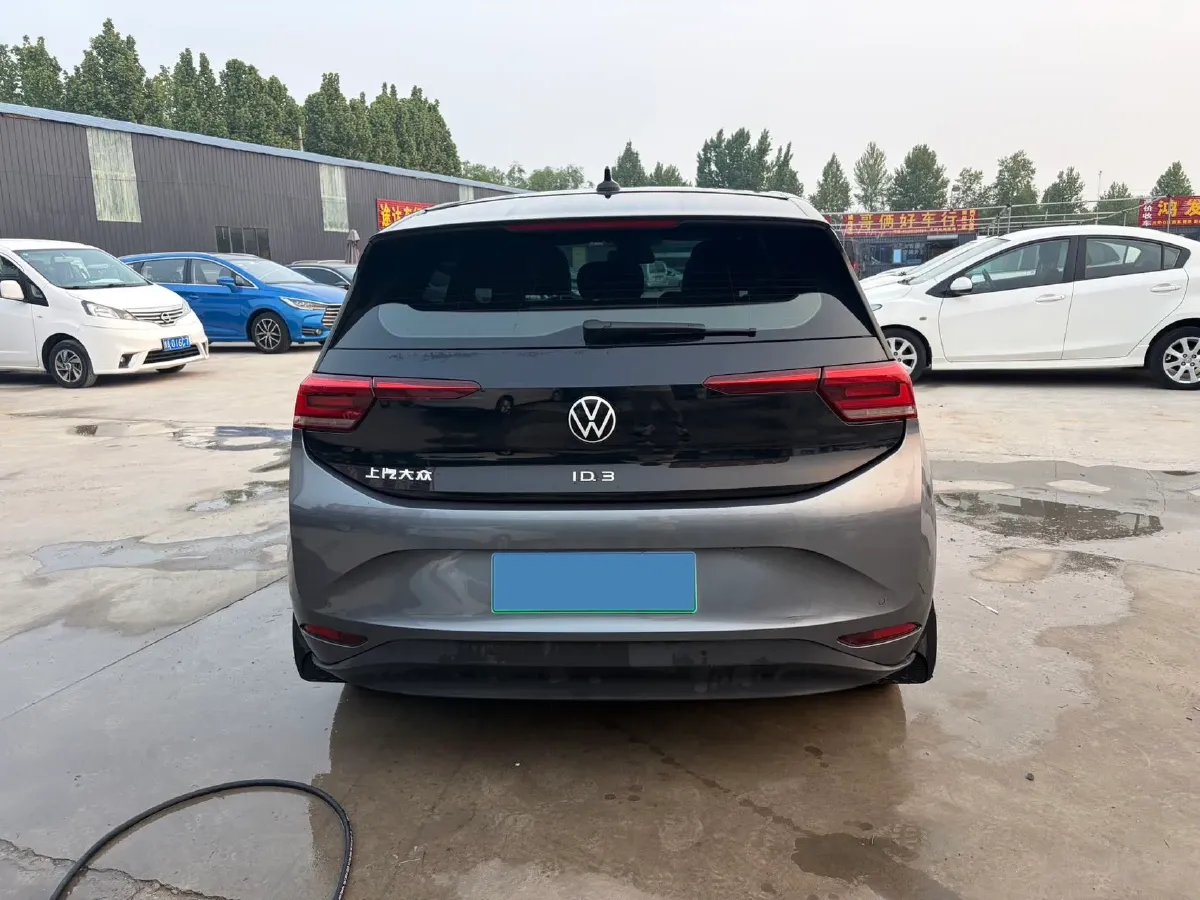 2022 Volkswagen ID.3 BEV 57.3KWH,autocango,china used car exporter,china ev exporter,chinese used car exporter,chinese used ev exporter