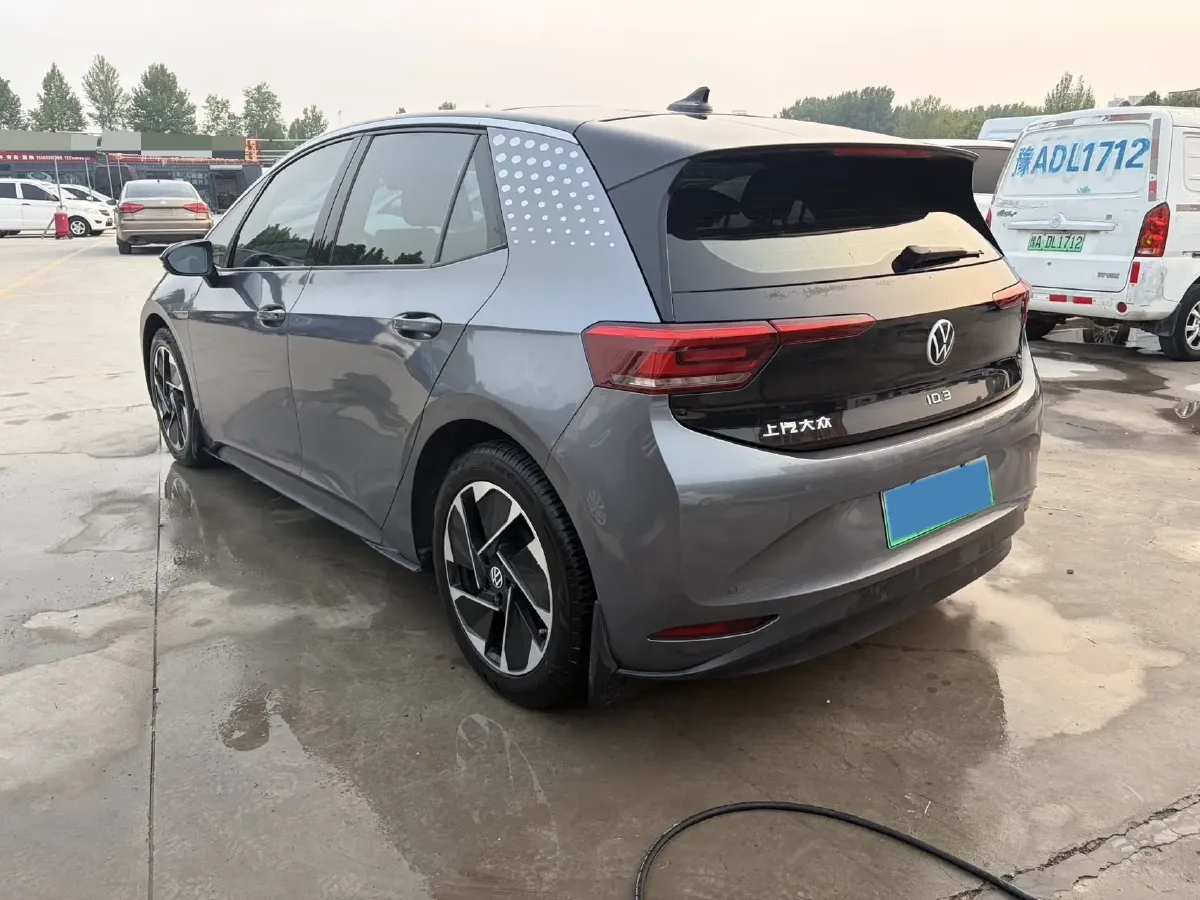 2022 Volkswagen ID.3 BEV 57.3KWH,autocango,china used car exporter,china ev exporter,chinese used car exporter,chinese used ev exporter