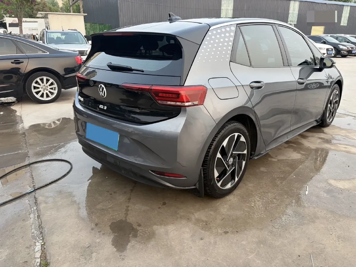 2022 Volkswagen ID.3 BEV 57.3KWH,autocango,china used car exporter,china ev exporter,chinese used car exporter,chinese used ev exporter