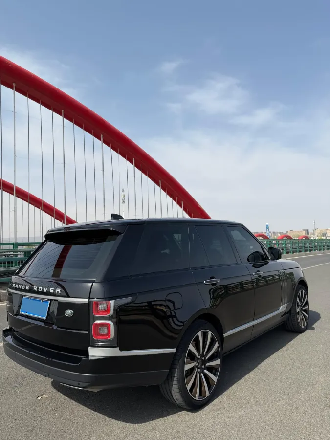 2018 Land Rover Range Rover Evoque 2.0T 241HP L4 9AT,autocango,china used car exporter,china ev exporter,chinese used car exporter,chinese used ev exporter