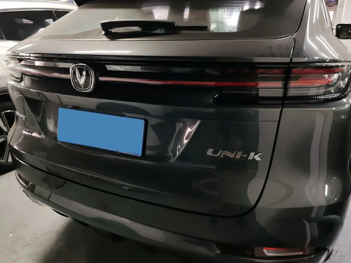 2021 ChangAn UNI-K 2.0T 233HP L4 8AT,autocango,china used car exporter,china ev exporter,chinese used car exporter,chinese used ev exporter