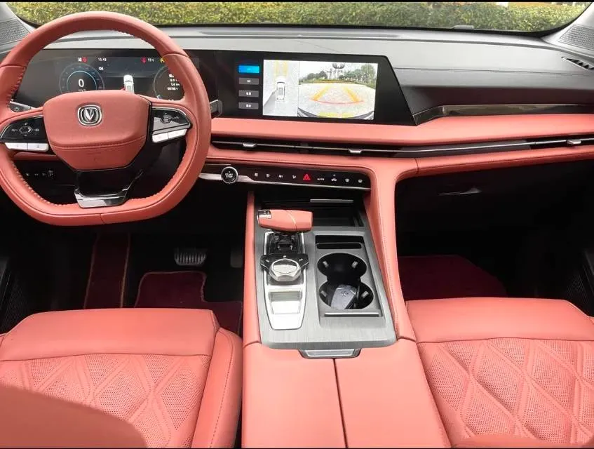 2024 ChangAn CS75 Plus 1.5T 188HP L4 8AT,autocango,china used car exporter,china ev exporter,chinese used car exporter,chinese used ev exporter