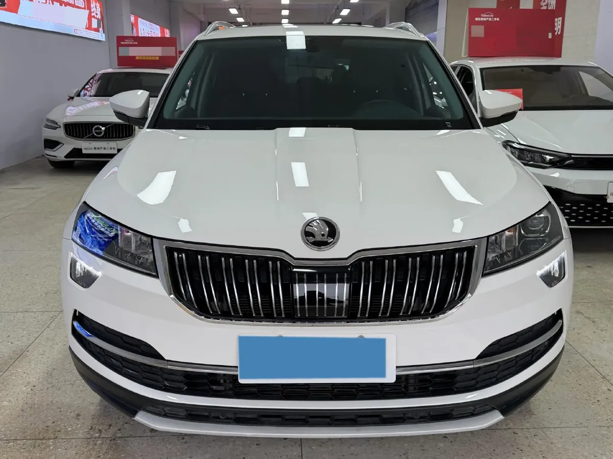 2021 Skoda Karoq 1.4T 150HP L4 7DCT,autocango,china used car exporter,china ev exporter,chinese used car exporter,chinese used ev exporter