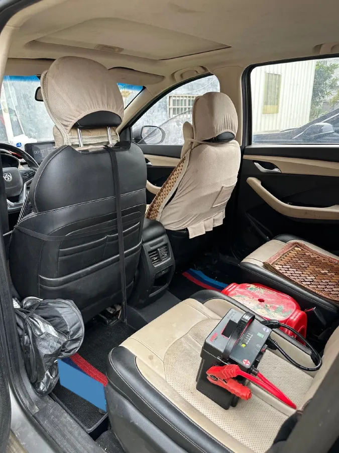 2018 BaoJun 530 1.5T 150HP L4 6MT,autocango,china used car exporter,china ev exporter,chinese used car exporter,chinese used ev exporter
