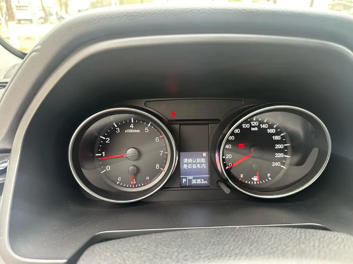 2022 Haval H6 1.5T 184HP L4 7DCT,autocango,china used car exporter,china ev exporter,chinese used car exporter,chinese used ev exporter