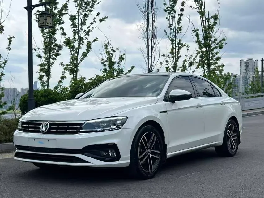 2021 Volkswagen Lamando 1.4T 150HP L4 7DCT,autocango,china used car exporter,china ev exporter,chinese used car exporter,chinese used ev exporter