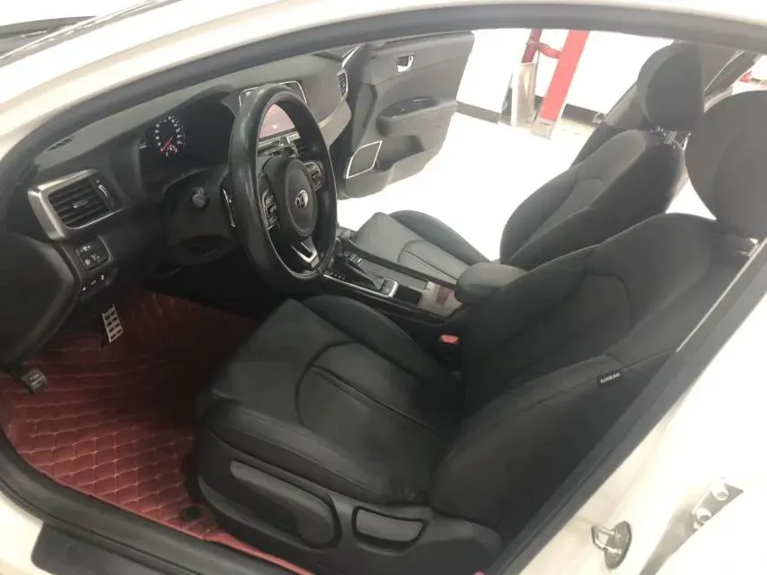 2016 Kia K5 2.0L 161HP L4 6AT,autocango,china used car exporter,china ev exporter,chinese used car exporter,chinese used ev exporter