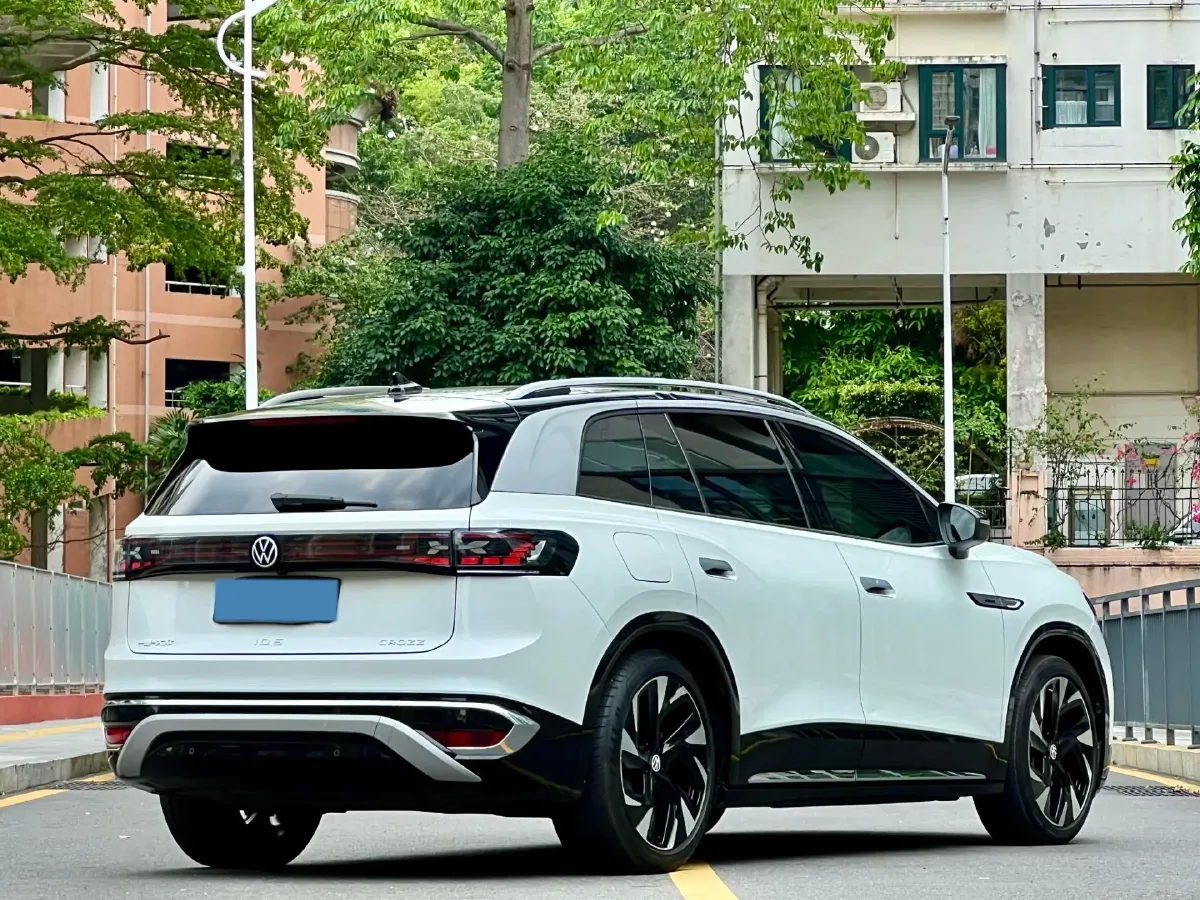 2021 Volkswagen ID.6 Crozz BEV 84.8KWH,autocango,china used car exporter,china ev exporter,chinese used car exporter,chinese used ev exporter