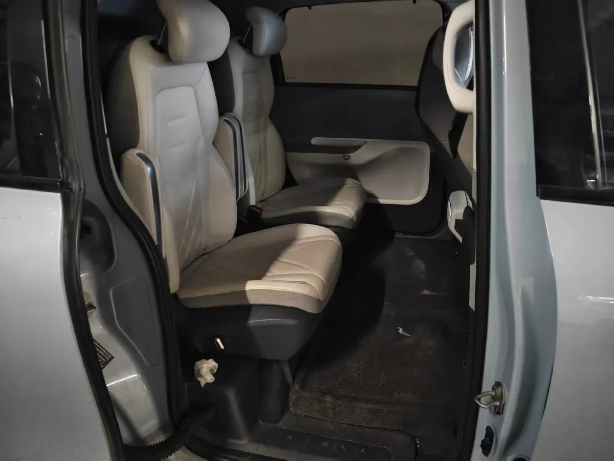 2023 JAC T8 2.0T 170HP L4 8AT,autocango,china used car exporter,china ev exporter,chinese used car exporter,chinese used ev exporter