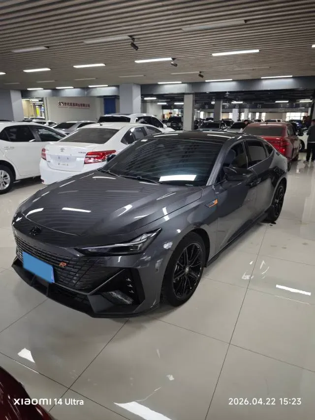 2022 ChangAn UNI-V 1.5T 188HP L4 7DCT,autocango,china used car exporter,china ev exporter,chinese used car exporter,chinese used ev exporter