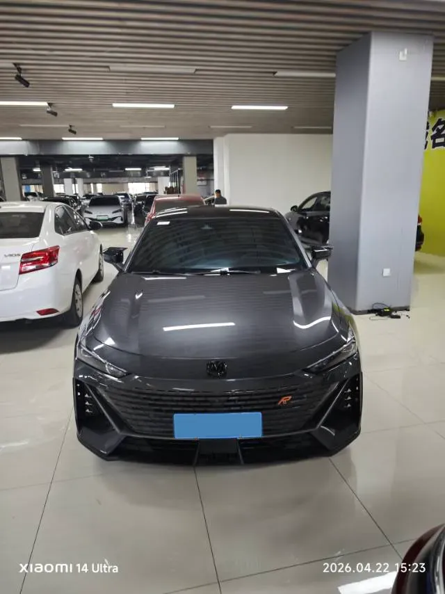 2022 ChangAn UNI-V 1.5T 188HP L4 7DCT,autocango,china used car exporter,china ev exporter,chinese used car exporter,chinese used ev exporter