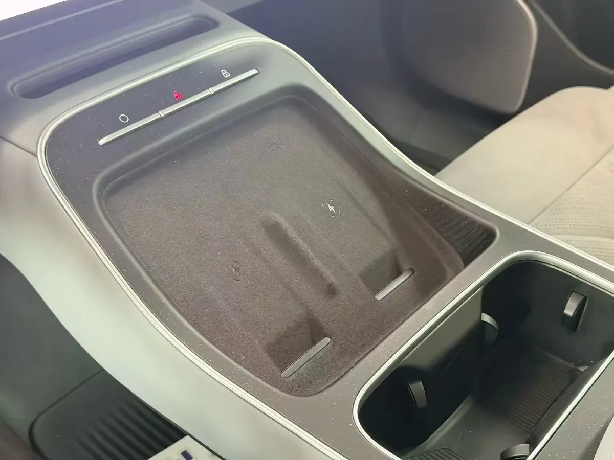 2025 NIO ET5T BEV,autocango,china used car exporter,china ev exporter,chinese used car exporter,chinese used ev exporter