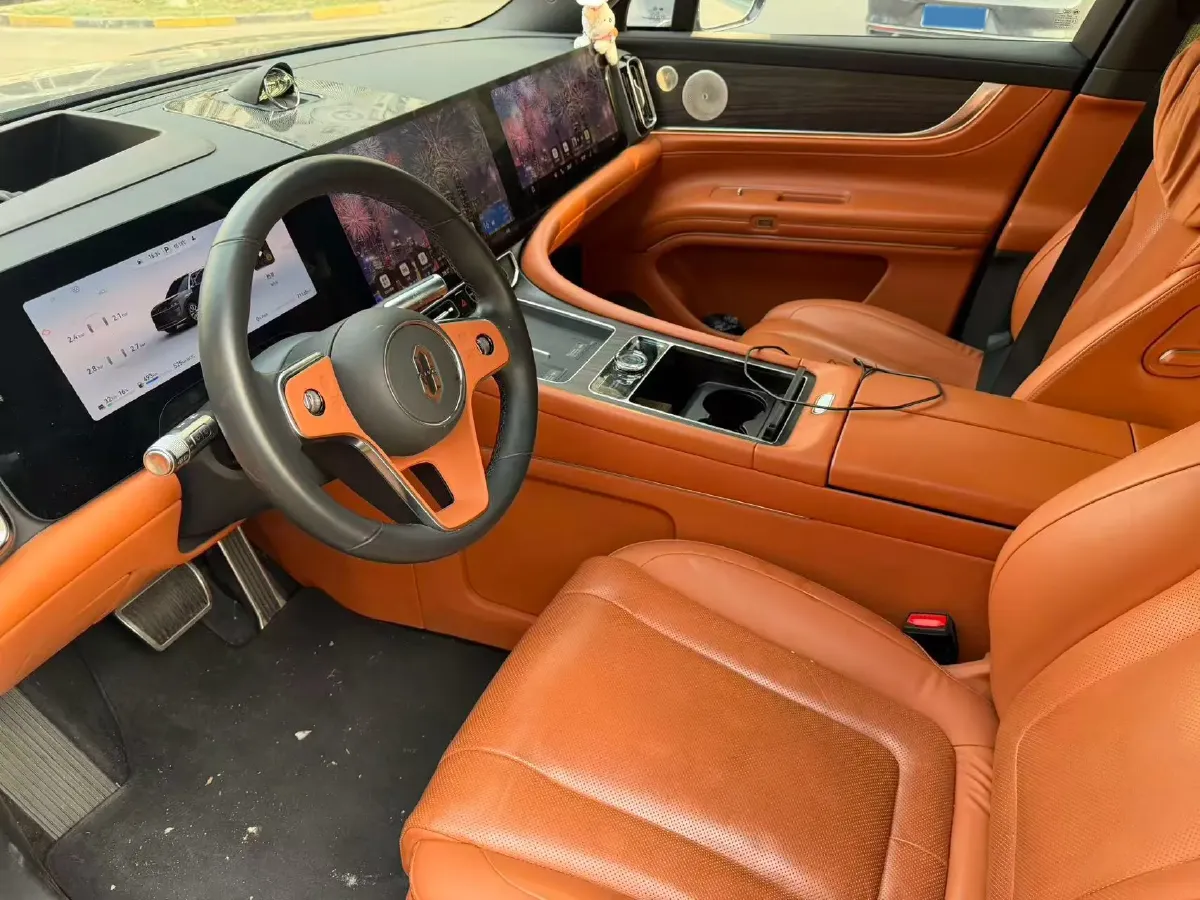 2024 AITO AITO M9 1.5T 152HP L4 REEV 42KWH,autocango,china used car exporter,china ev exporter,chinese used car exporter,chinese used ev exporter